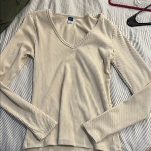Old Navy Cream Ribbed V-Neck Long Sleeve Top